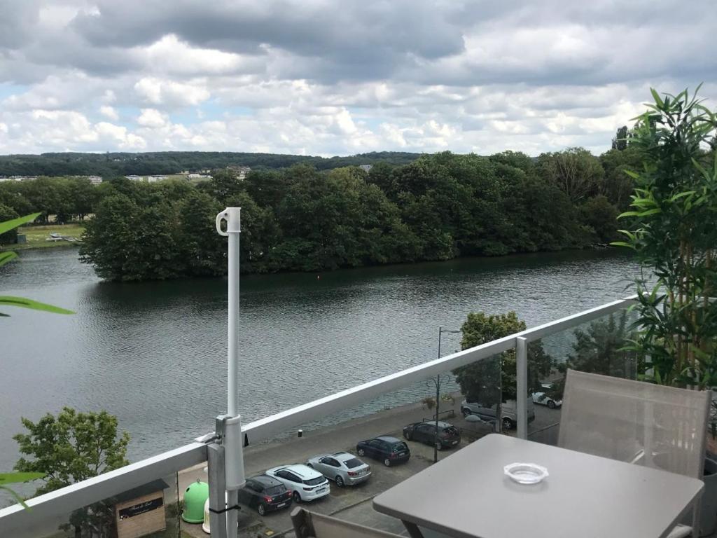 Appartement Studio Vue Sur Meuse à Namur Extérieur photo